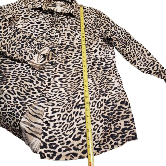 Chico's Sz 3 LS Button Up Animal Cheetah Zebra Print 100% Cotton Blouse - Picture 8 of 10